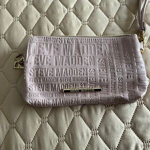 Steve Madden wristlet